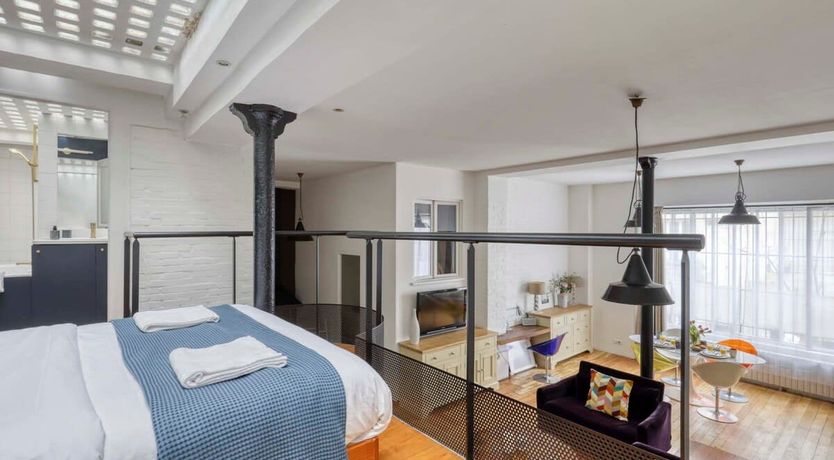 Photo of Parisienne Splendour