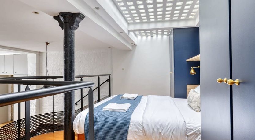 Photo of Parisienne Splendour