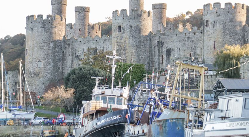 Photo of Platform 13 Railway Cottage