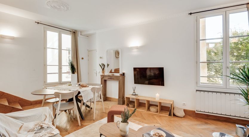 Photo of Louvre Dreaming