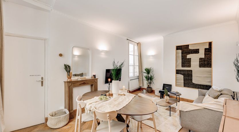 Photo of Louvre Dreaming