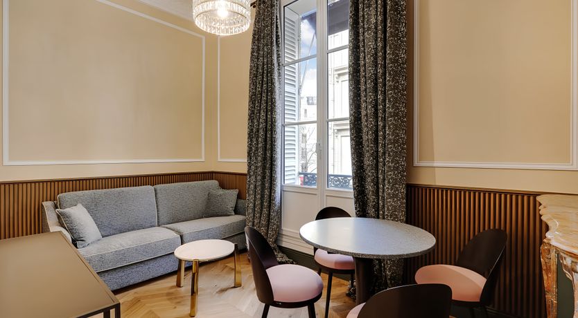 Photo of The Paris Poet