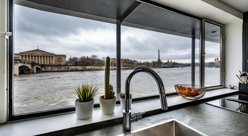 Photo of The French Twist