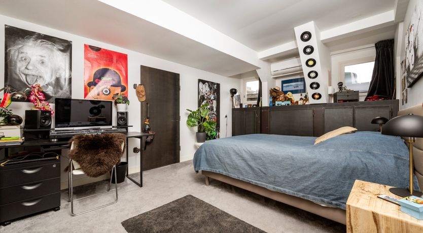 Photo of The French Twist