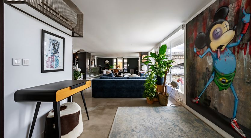 Photo of The French Twist