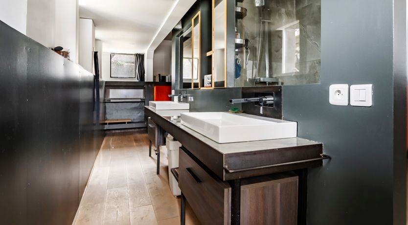 Photo of The French Twist