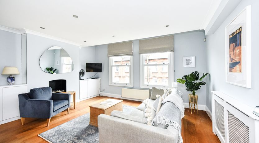 Photo of The New Romantic