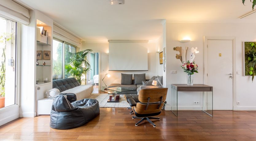 Photo of Parisian Grace