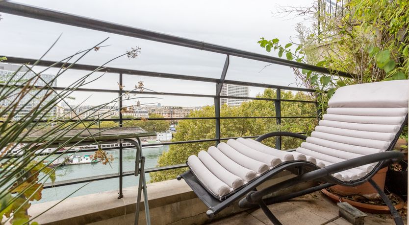 Photo of Parisian Grace