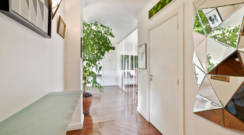 Photo of Parisian Grace