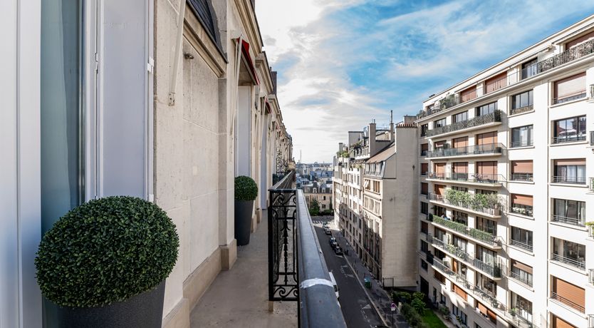 Photo of Parisian Passion