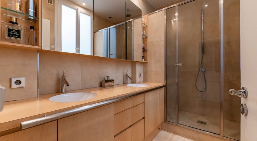 Photo of Parisian Passion