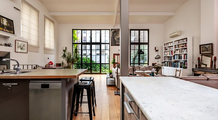 Photo of Master of Elegance