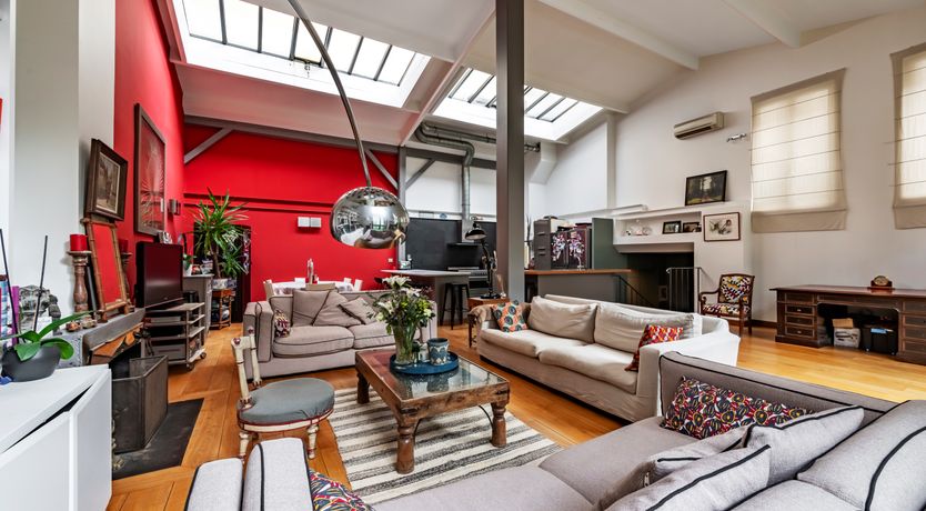 Photo of Master of Elegance