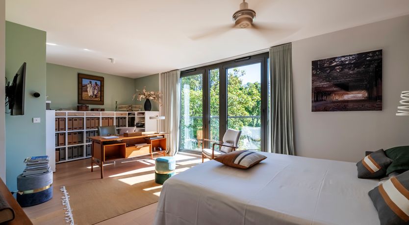 Photo of Riverside Residence