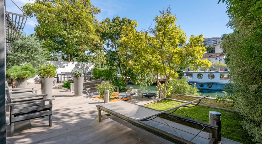 Photo of Riverside Residence