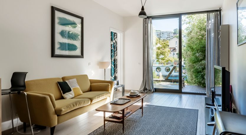 Photo of Riverside Residence