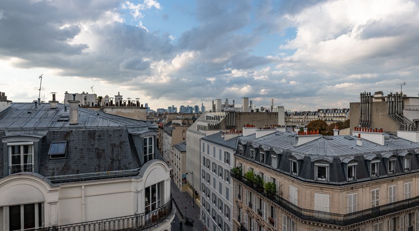 Photo of Sleek & Chic