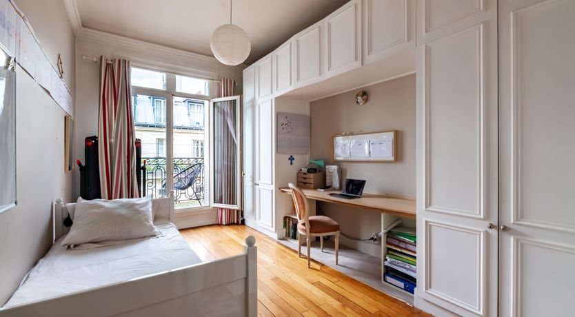 Photo of Sleek & Chic