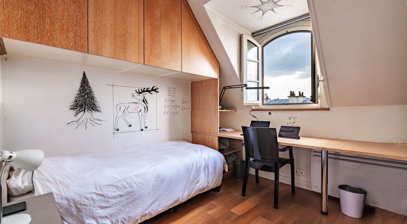 Photo of Sleek & Chic