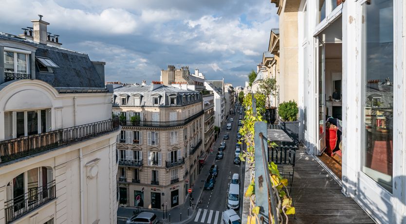 Photo of Sleek & Chic