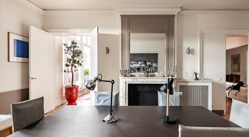 Photo of Sleek & Chic