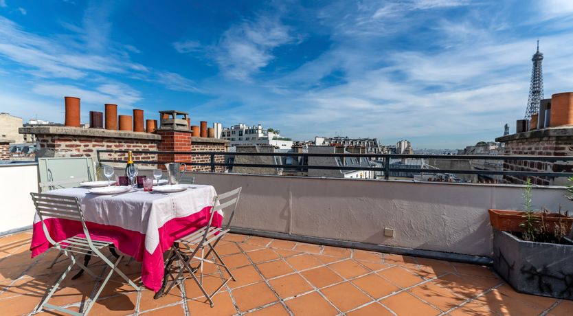Photo of The Eiffel Outlook