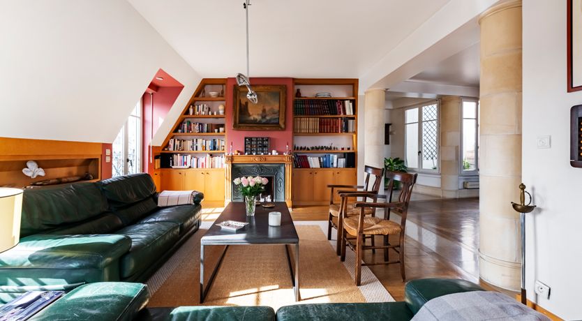 Photo of The Eiffel Outlook