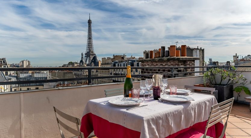 Photo of The Eiffel Outlook