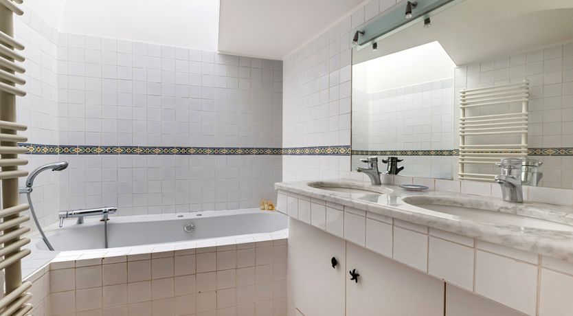 Photo of The Eiffel Outlook