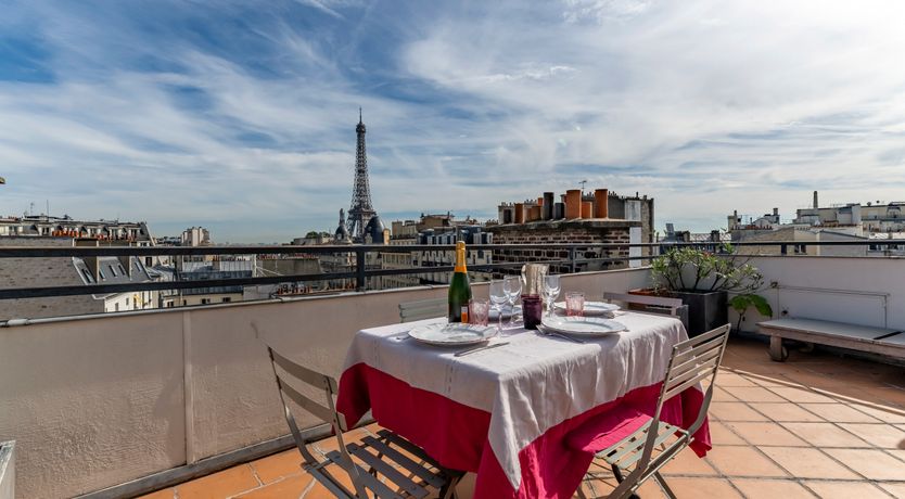 Photo of The Eiffel Outlook