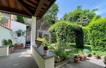 The Garden of Florence Holiday Home