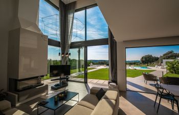 Allure of Vintijan Holiday Home