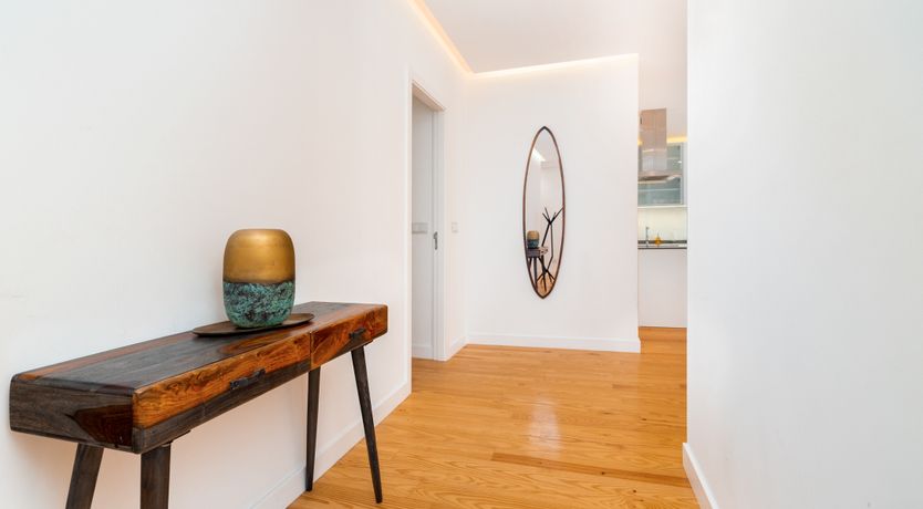 Photo of The Peach Pineapple