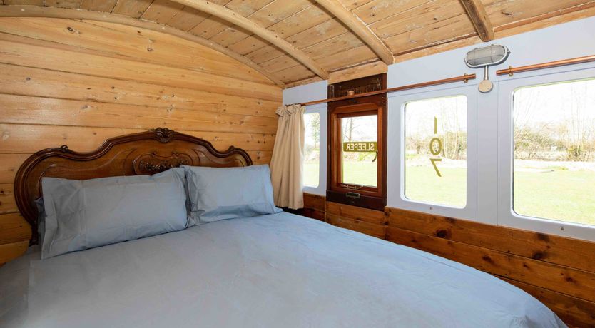 Photo of A Velvet Mere