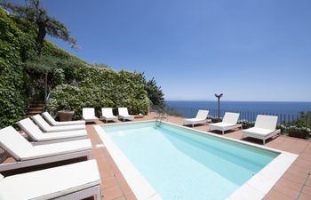 An Amalfi Affair Holiday Home