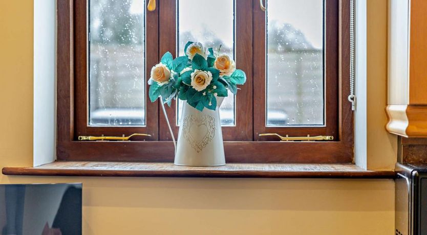 Photo of 2 Bed in Dudleston