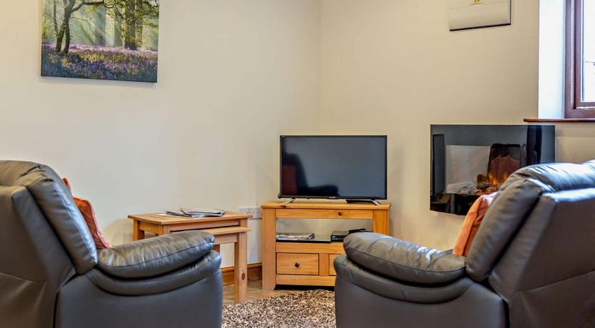 Photo of 2 Bed in Dudleston