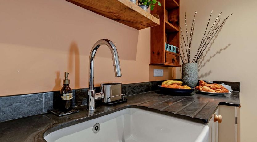 Photo of 1 Bed in Guineaford