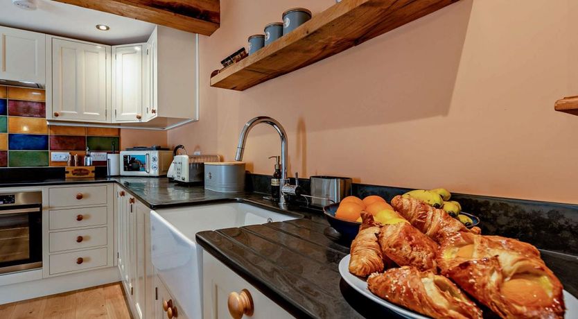 Photo of 1 Bed in Guineaford