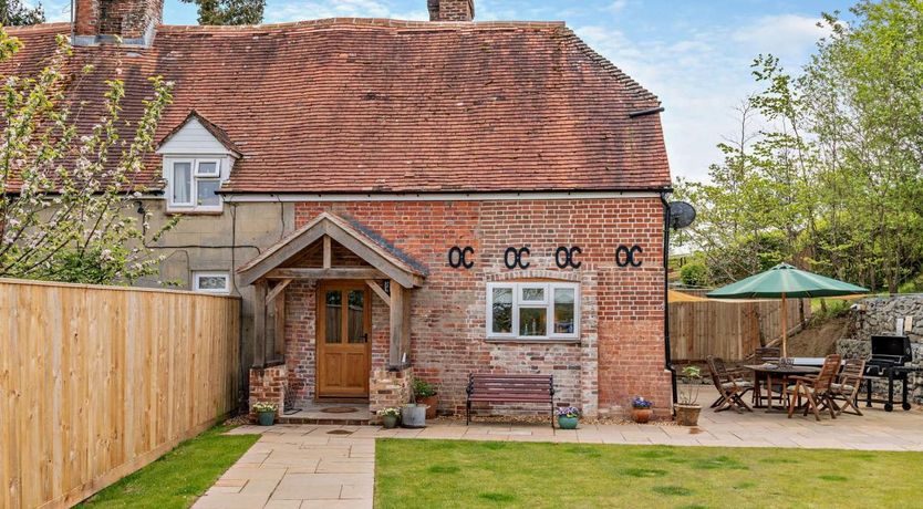 Photo of in Godshill (94495)