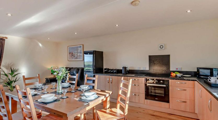 Photo of 3 Bed in Sunniside