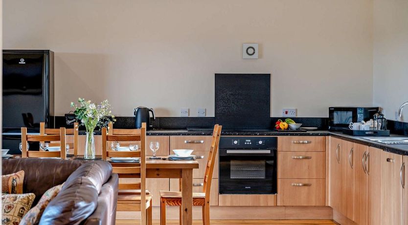 Photo of 3 Bed in Sunniside