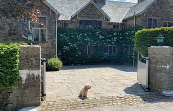6 Bed in Stockport Holiday Home