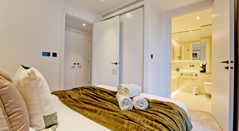 Photo of White City Chic