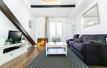 In the heart of the Marais Holiday Home
