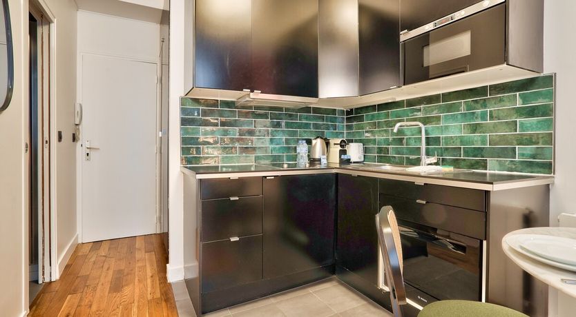 Photo of Chic Parisienne