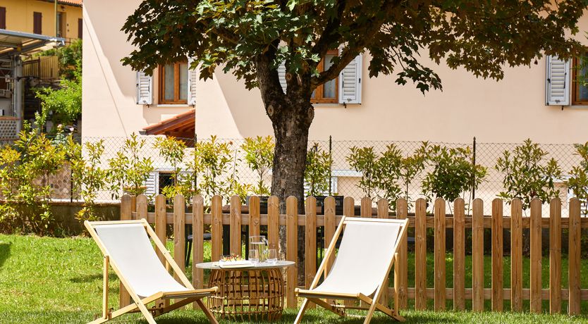 Photo of Country Canopy