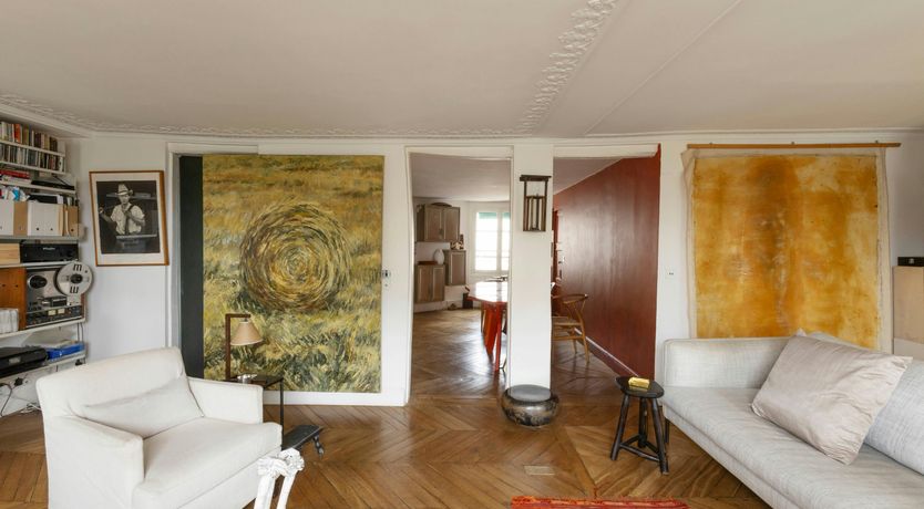 Photo of Rive Gauche Romance