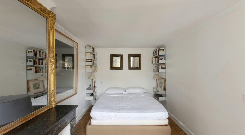 Photo of Rive Gauche Romance